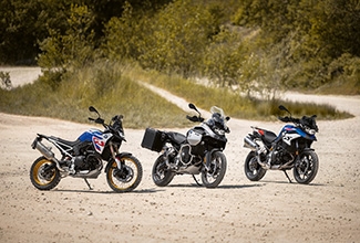BMW Motorrad представила новые мотоциклы BMW F 900 GS, BMW F 900 GS ADVENTURE и BMW F 800 GS
