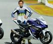 Валентино Росси протестировал новый мотоцикл Yamaha R25