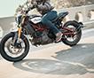 Indian Motorcycle FTR1200 и FTR1200s - чистокровные мотоциклы для флэт-трэка