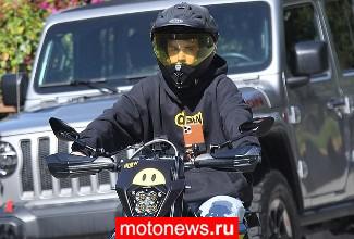 Джастина Бибера заметили на мотоцикле в Беверли Хиллс