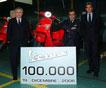 Группой компаний Piaggio cобрано 100.000 скутеров Vespa за 2006 год