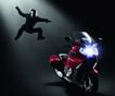 Полеты наяву в рекламе BMW Motorrad