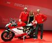Ducati представила инновационный супербайк 1199