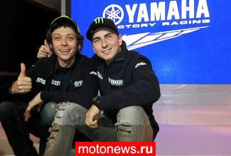 Дуэт заводской Yamaha Factory Racing посетил Индонезию
